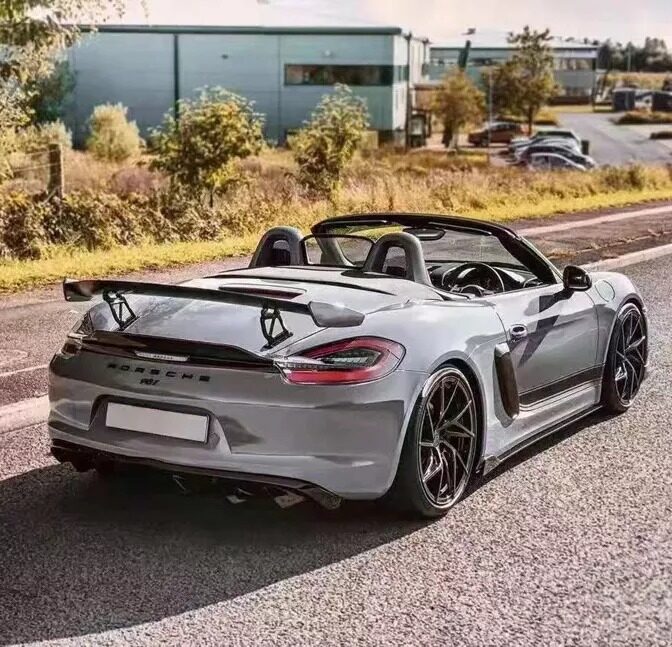 PORSCHE Cayman Boxster GT4スタイル カーボンリアスポイラー