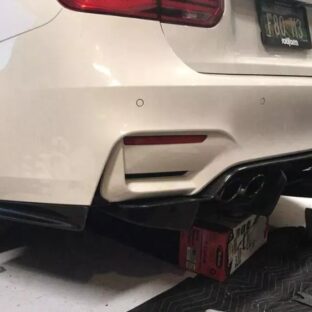 BMW M3 F80 M4 F82 F83 カーボンリアディフューザー